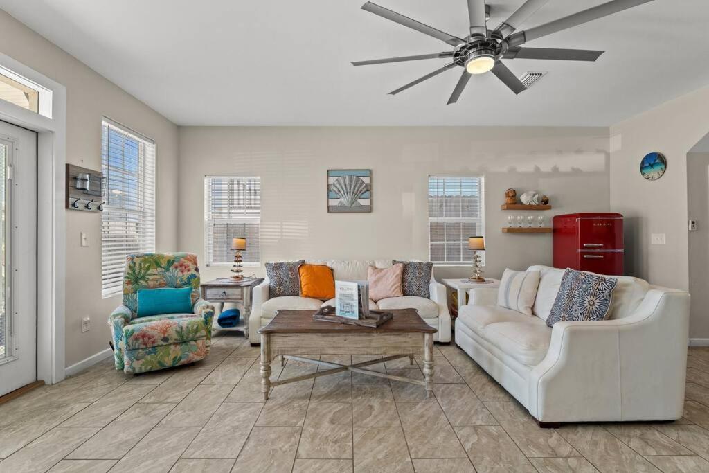 Shells And Bells Ocean Paradise - Sleeps 24, 2 Private Pools