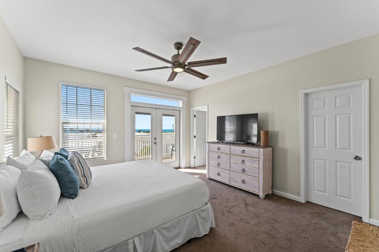 Shells And Bells Ocean Paradise - Sleeps 24, 2 Private Pools